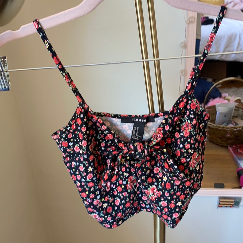 Floral tie front forever 21 crop tank top